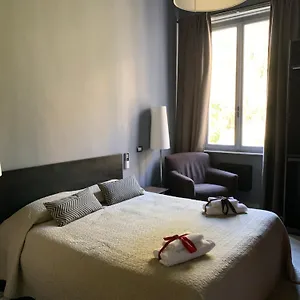 Corridoni , Pisa Italia